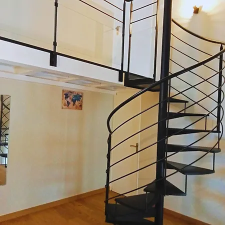 Apartment Modern Triplex - Center